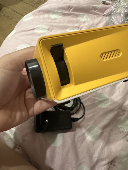 Mini Projetor - Perfeito funcionamento
