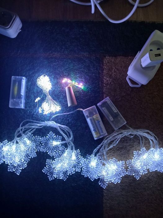 Продам новорічні  гірлянди