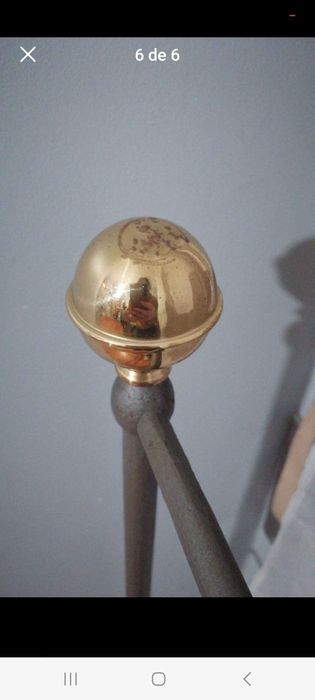 Cama em ferro restaurada