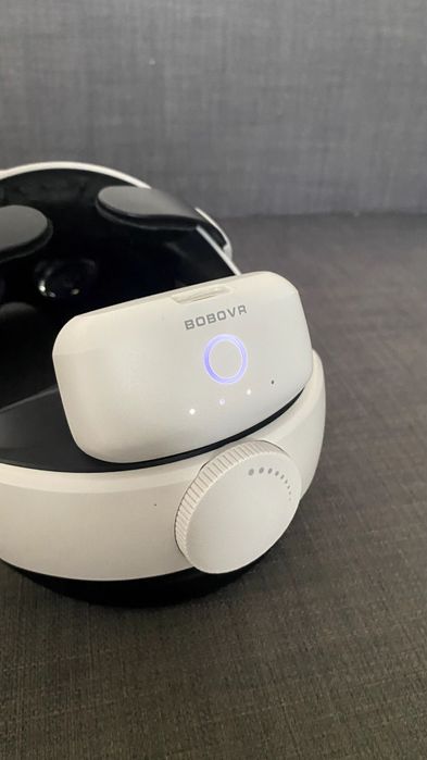 Oculus Meta Quest 2 128Gb + BoboVR M2 Pro + Extras