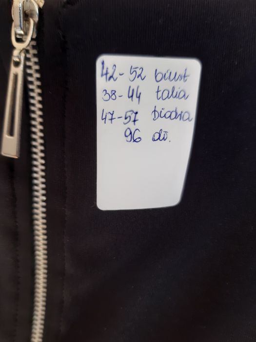 Sukienka rozmiar M/L