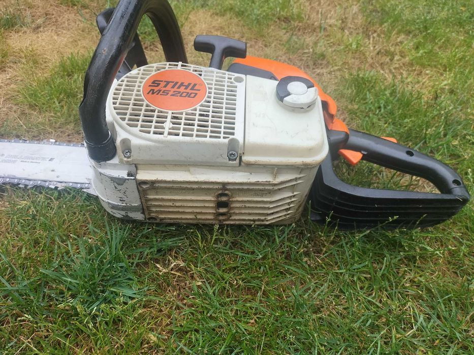 Piła spalinowa Stihl ms-200.