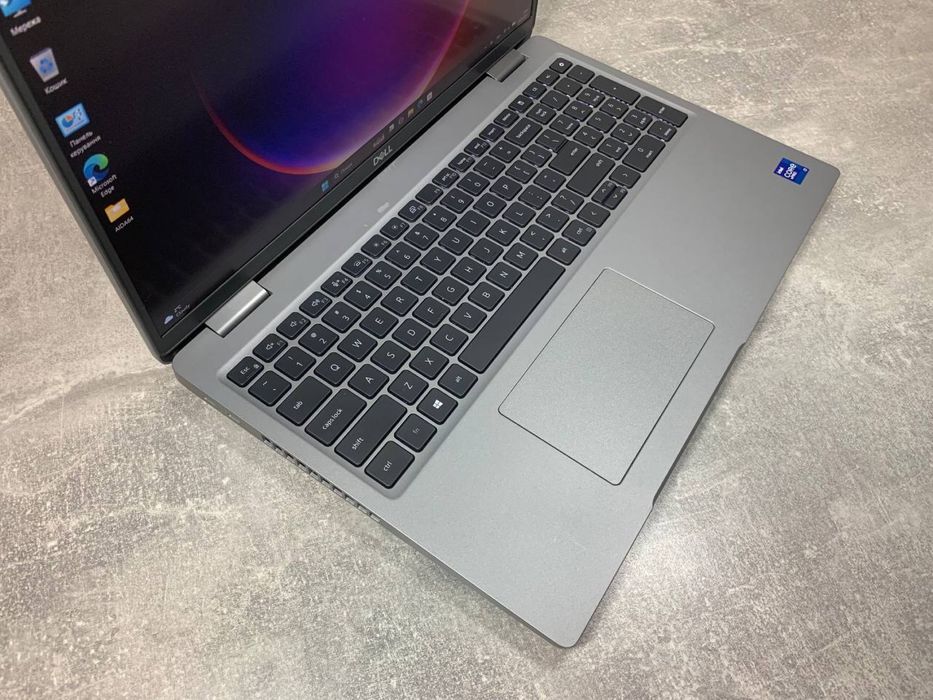 Dell Latitude 5520 (15.6”IPS FHD/i5-1145G7/16GB/256GB) ноутбук