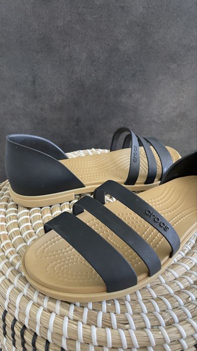 Crocs sandały Tulum Open Flat Black W8 38/39