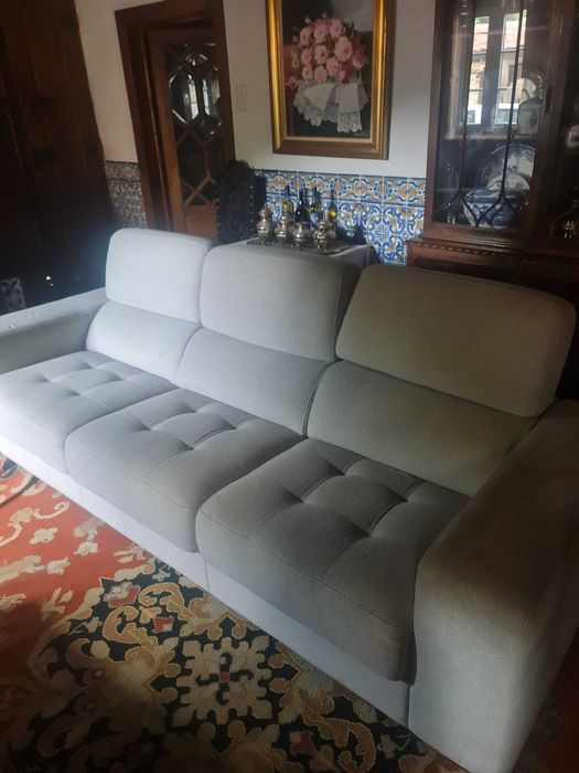 Sofa de luxo semi-novo com chaise amovivel