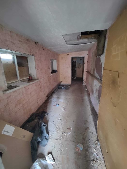 Продаж земельної ділянки з будинком під реконструкцію в с. Свидівок