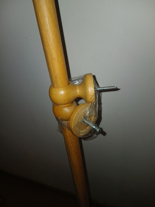 Varão para cortinado em pinho mel