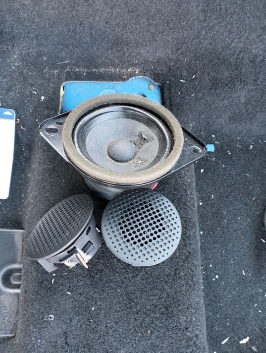 ford focus mk4 głośniki tuba wzmacniacz