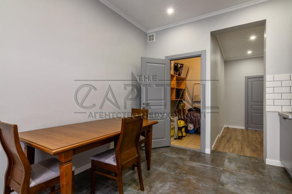 Оренда квартири, пл. Бессарабська, Центр