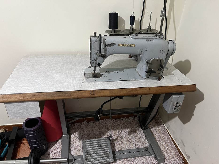 Máquina de Costura