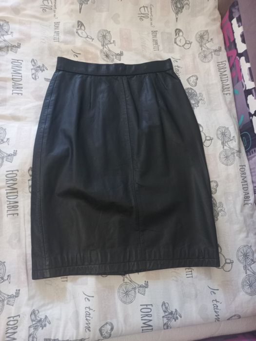Шкіряна спідниця