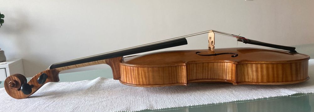 Excelente Viola de Arco 16”