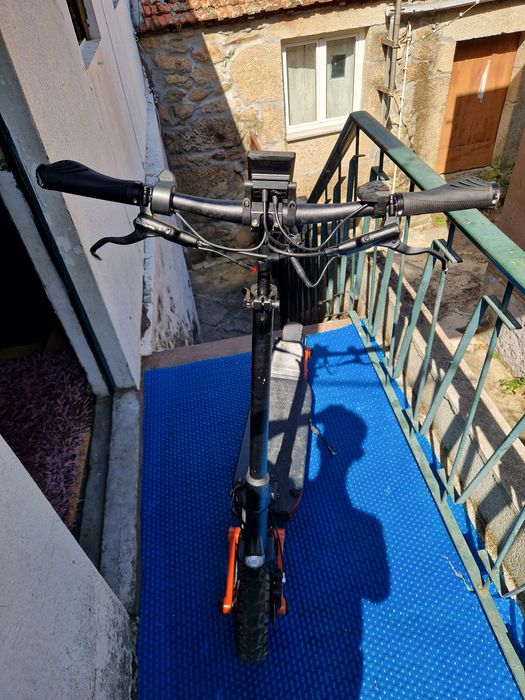 Tratinete eletrica