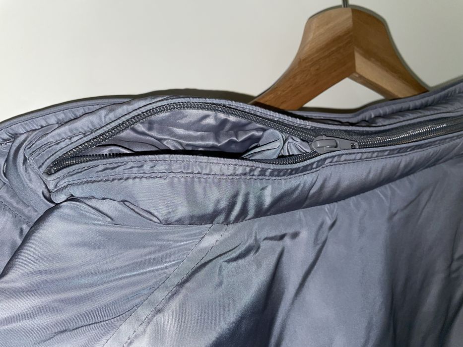 Blusão cinzento da Saccor