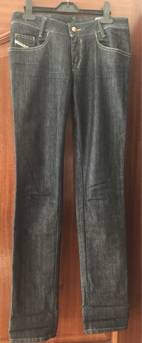 Jeans marca Diesel para mulher (Novos)