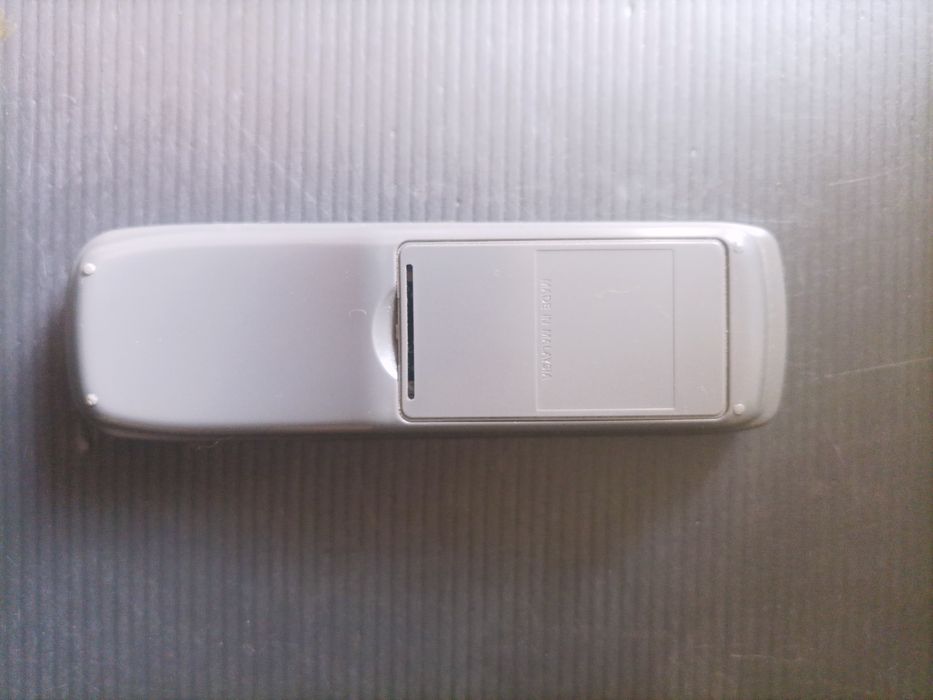 Controlo remoto Sharp mod. RRMCG0107AWSA