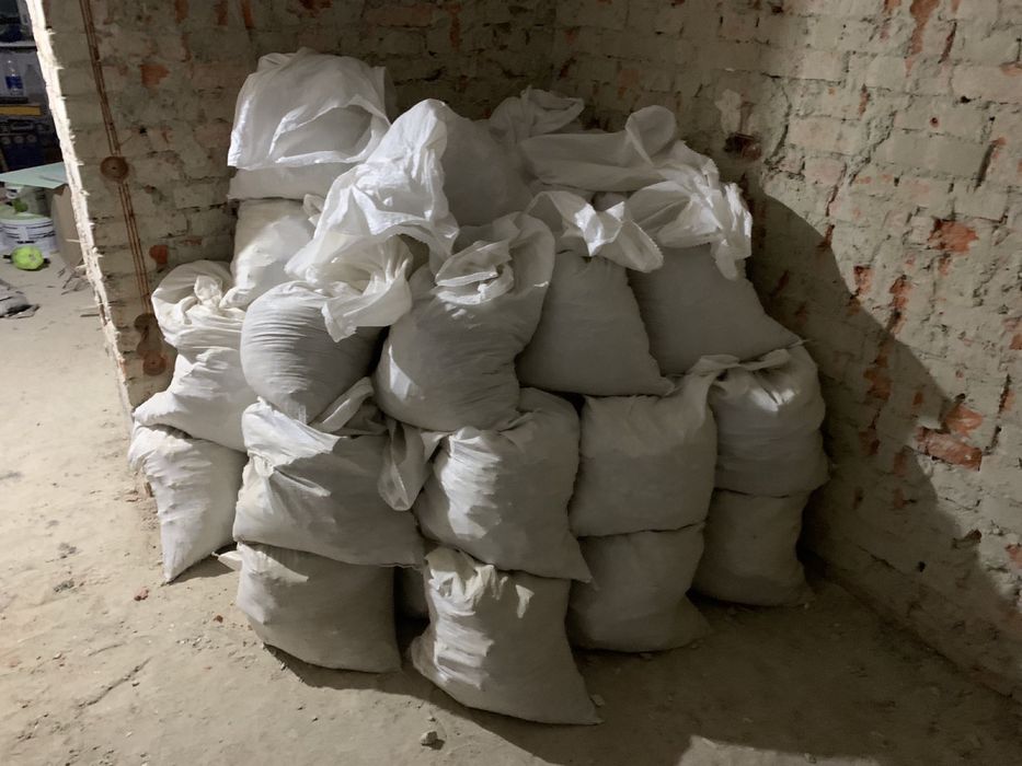 Вивіз будівельного сміття. хламу. непотрібних речей