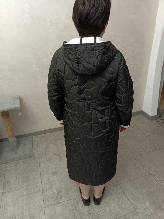 Пальто, плащ з капюшоном