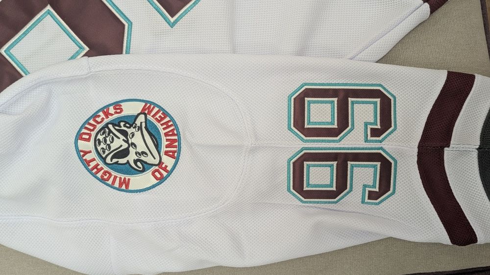 Нова Хокейна майка Anaheim Ducks Banks №99 Mighty Ducks НХЛ