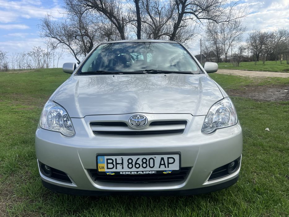 Продам тойоту короллу