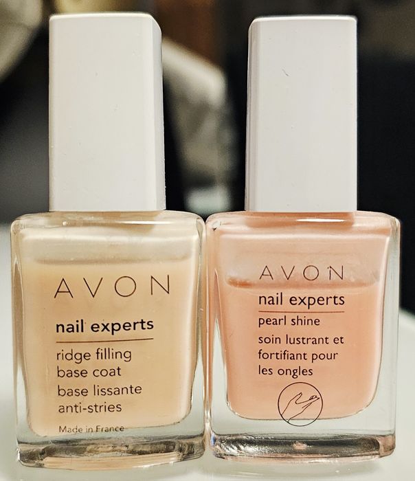 Baza pod lakier + Kuracja nabłyszczająca i wzmacniająca, Avon