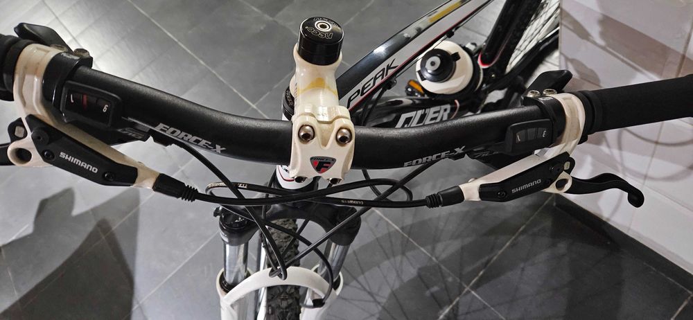 Bicicleta Quer (equipamento shimano)