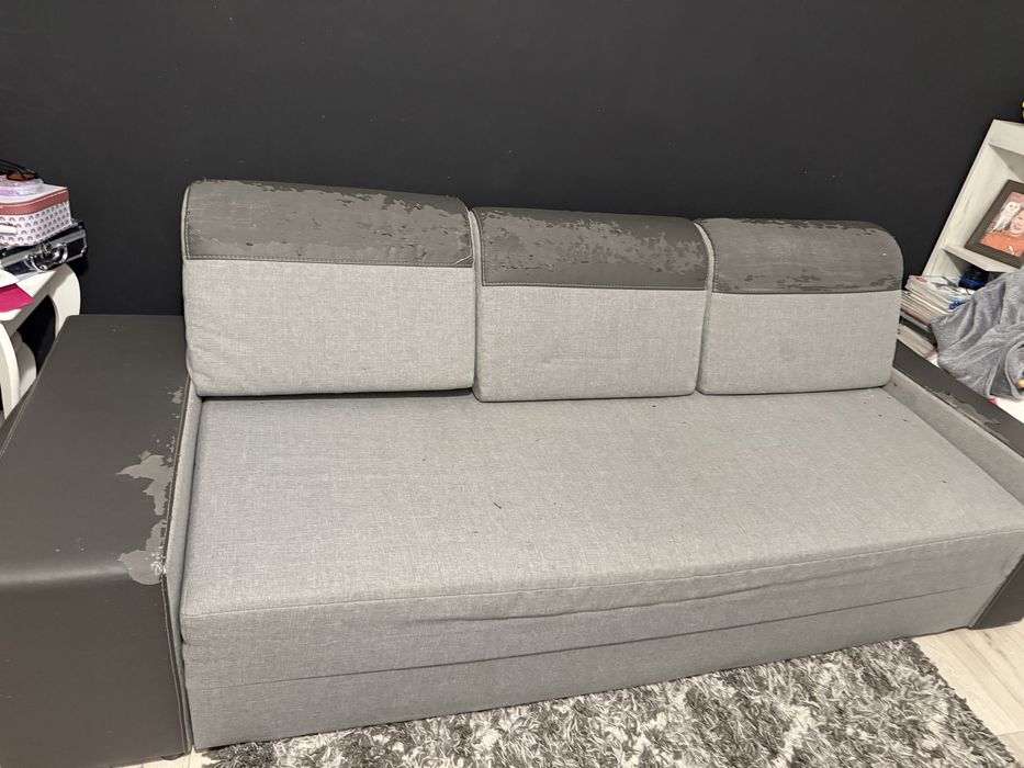 Kanapa- łózko- sofa.