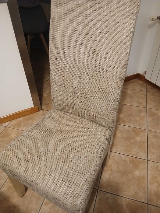 Cadeira para mesa de jantar