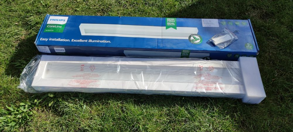 Philips LED Panel CoreLine SM136V 22/31W  120cm