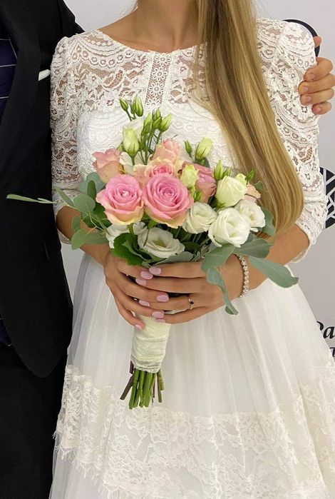 Biała suknia ślubna koronka rozmiar 38 rękaw 3/4 odkryte plecy