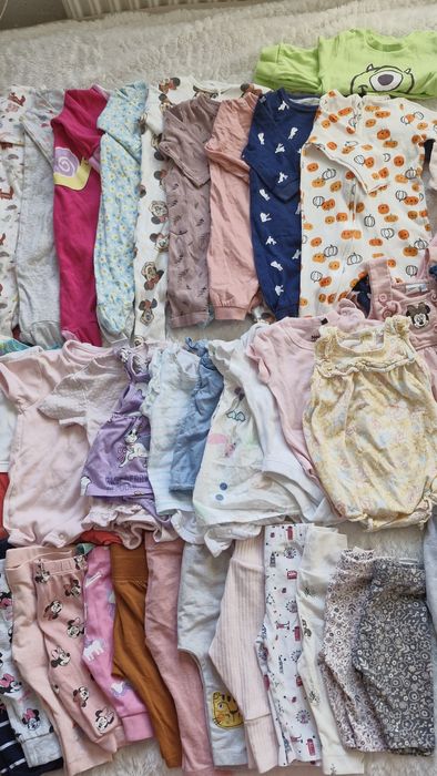 Paka ubranek dla dziewczynki 62 68 56