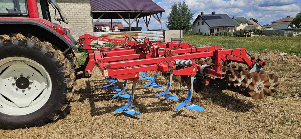 Agregat  ścierniskowy gruber bezorkowy  Kongskilde Delta