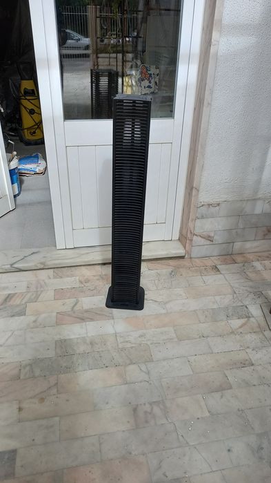 Torre para 80 CDs