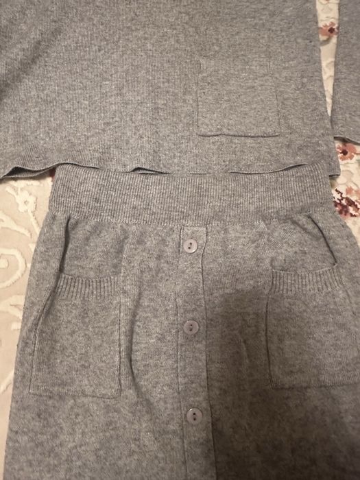 Костюм жіночий