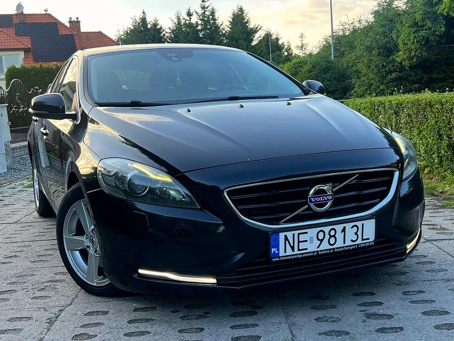 Volvo V40 2.0_d_120KM_Automat_Led_Navi_Klima_NiskiPrzebieg!