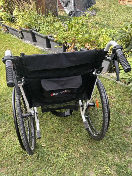 Wozek inwalidzki aluminiowy lekki