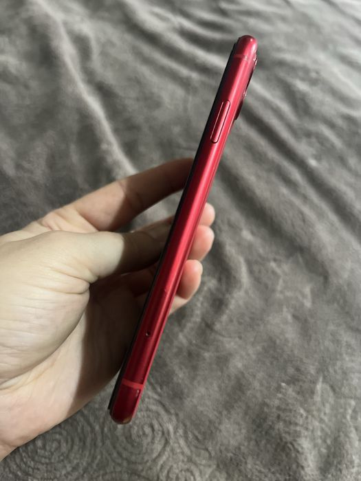 Продам iphone 11