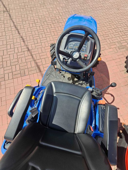 Ciągnik ISEKI TXGS 24 - 4WD, hydrostat, traktor komunalny (minitraktorek) 23KM