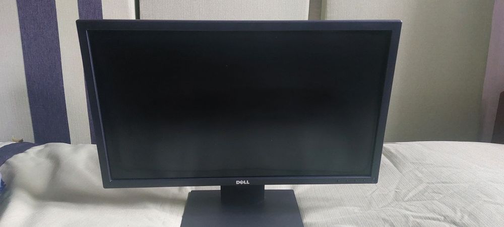 Монитор  DELL Е2417H