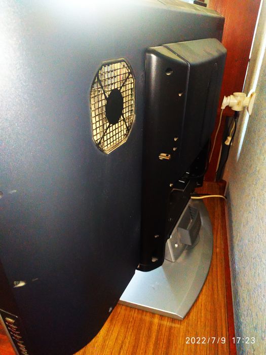 Продам телевизор Soni bravia