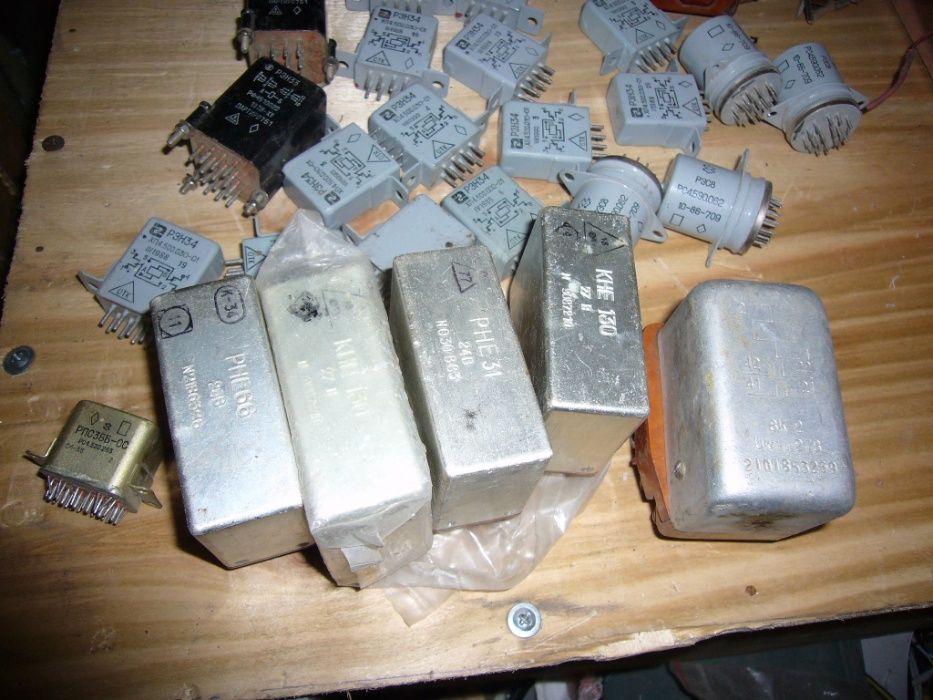 Продам реле рен34 ,оптотиристори то132-40-10,резистори сп5-16вв,вдм1-2