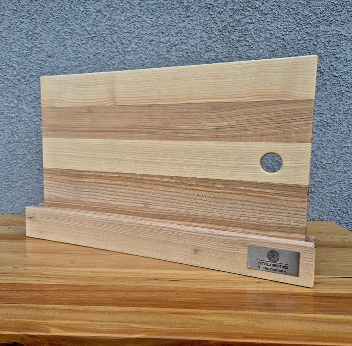 Deska do krojenia z podstawką