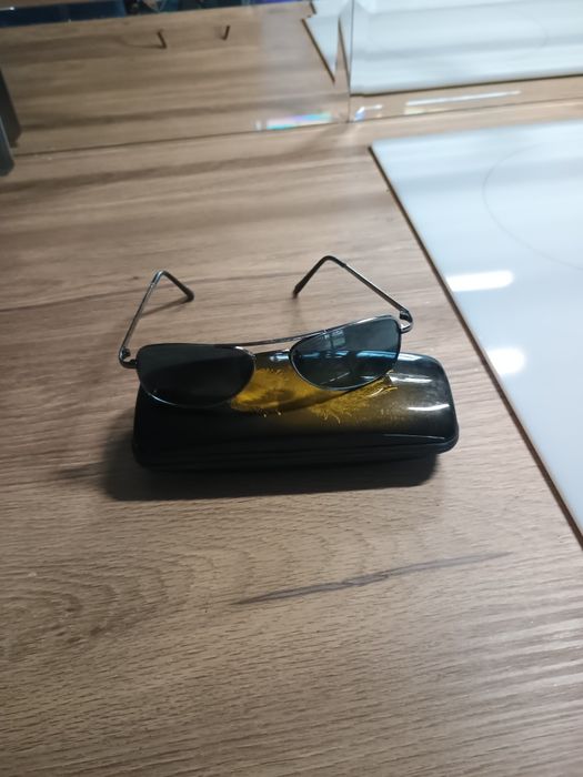 Etui z okularami PRL