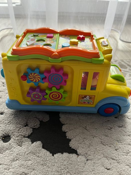 Zabawka edukacyjny autobus