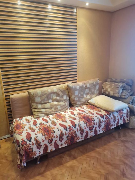 М."Лівобережна"-15 хвилин автобусом. Оренда 3-х кімнатної квартири.