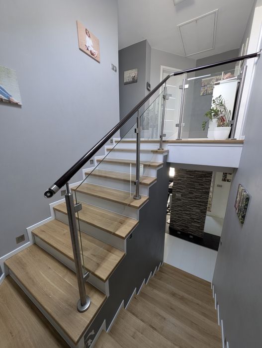 Renowacja Schodów Drewnianych Bezpyłowo RENO-DREW