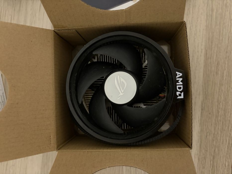 AMD Ryzen 5 5600X