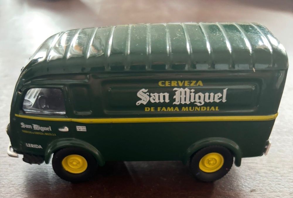 Coleção de carros miniaturas