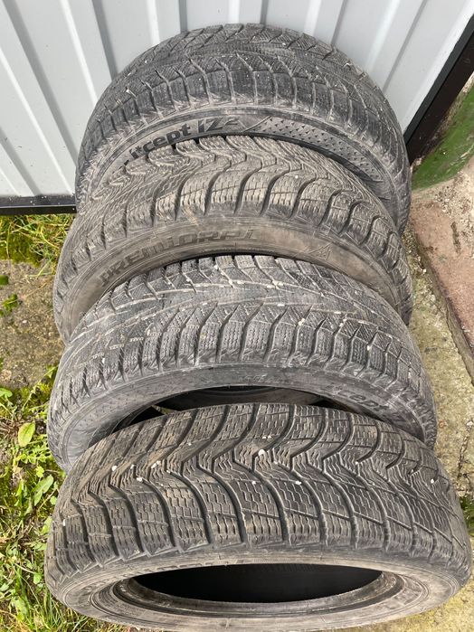 Зимова резина 2 шт