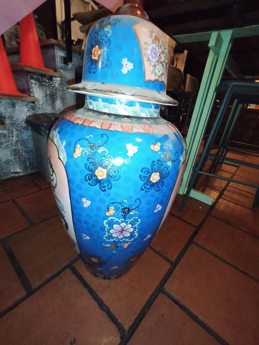 Vaso Monumental com Tampa Porcelana Chinesa Jingdezhen